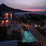 Ξενοδοχείο Miromara