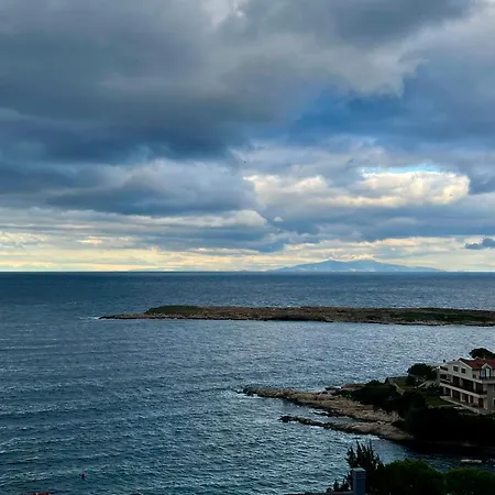 Szálloda Miromara Pool Bar Karaburun