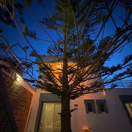 ホテル Miromara カラブルン