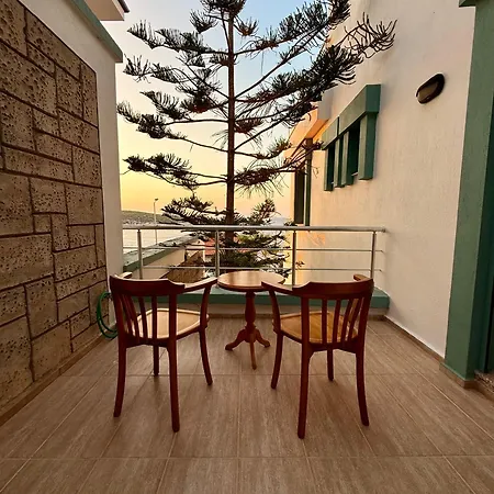 Hotel Miromara Pool Bar