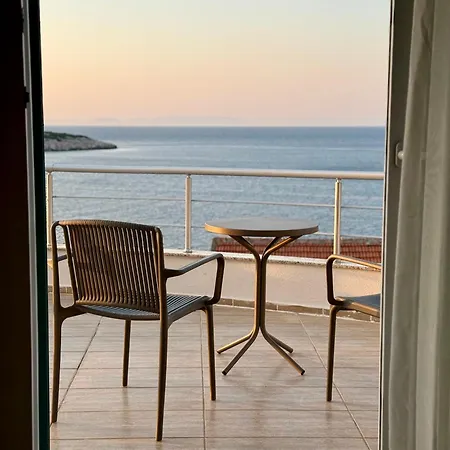 Miromara Pool Bar Karaburun (Izmir)