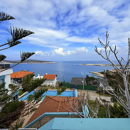 Miromara Pool Bar Hotel