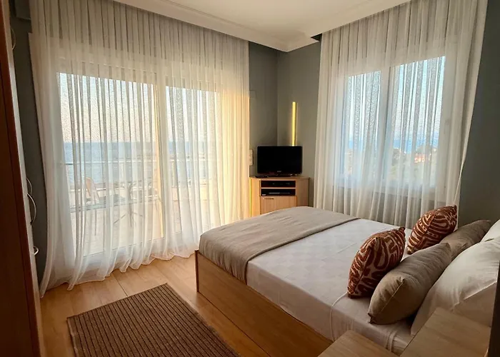 Otel Miromara